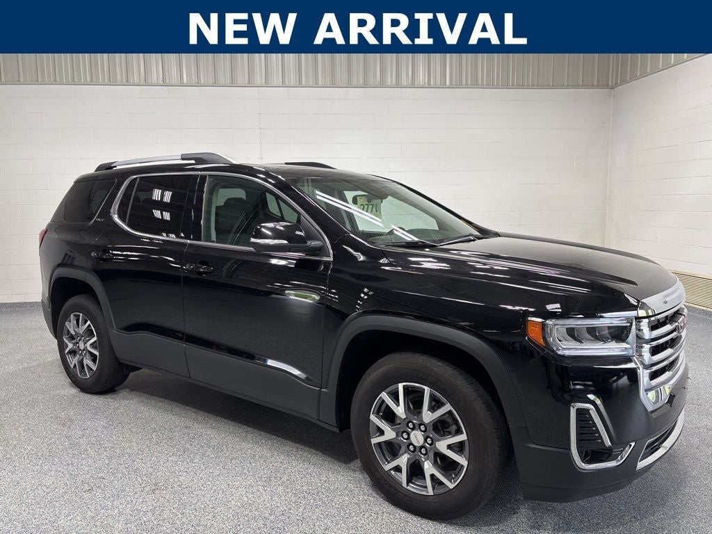 2023 GMC Acadia AWD SLT