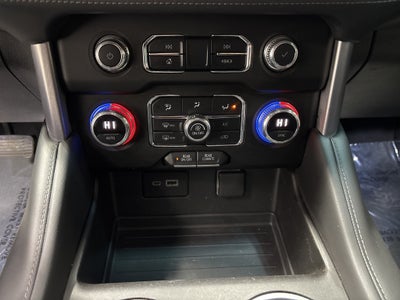 2021 GMC Yukon XL 4WD SLE