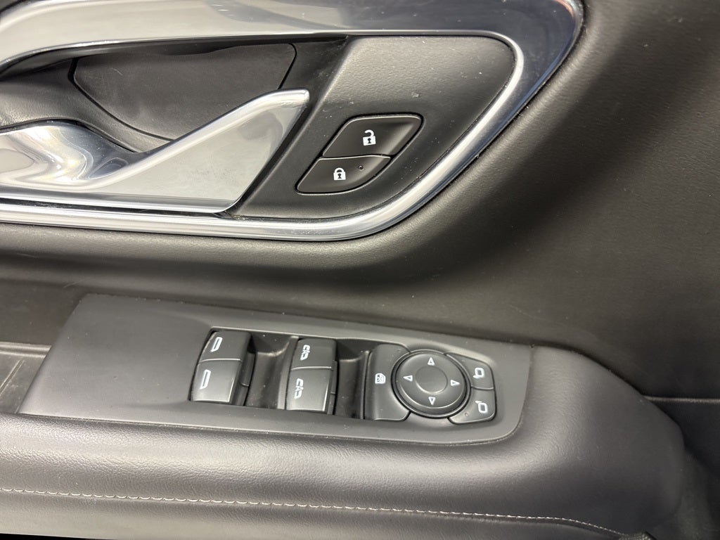 2021 GMC Yukon XL 4WD SLE