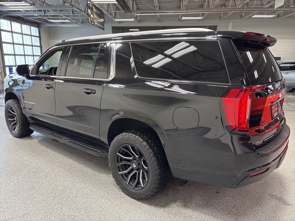 2021 GMC Yukon XL 4WD SLE