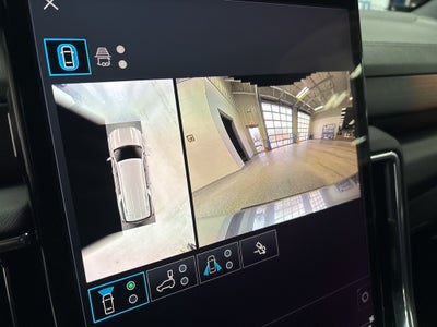 2025 GMC Yukon XL 4WD Denali