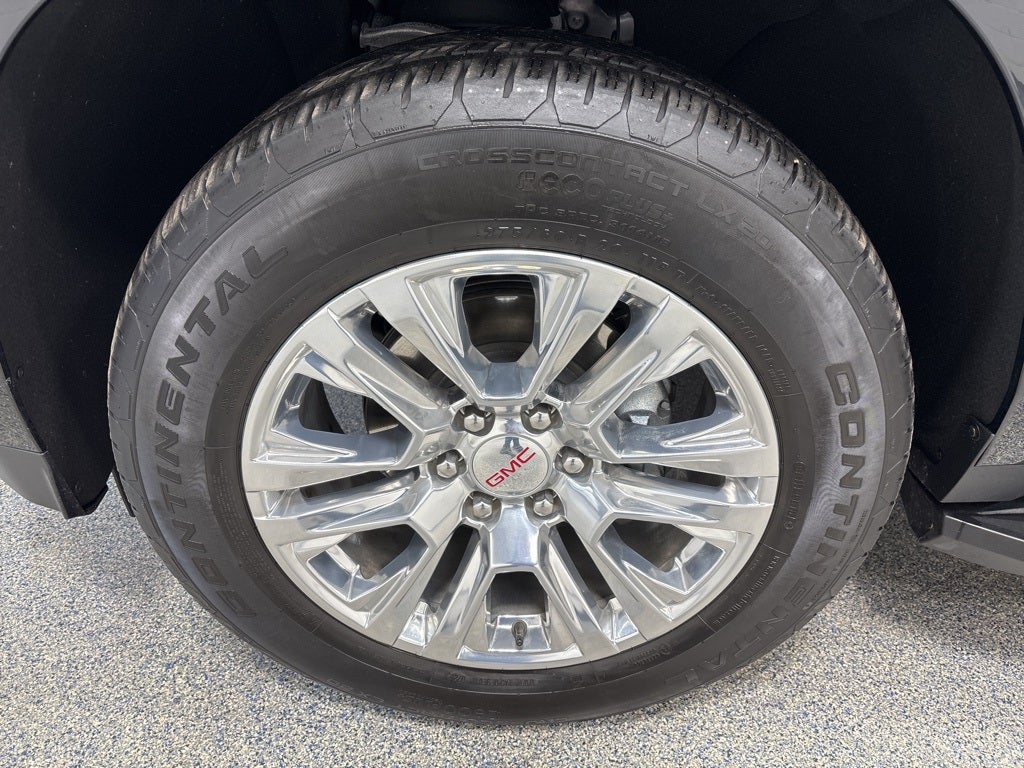 2025 GMC Yukon XL 4WD Denali