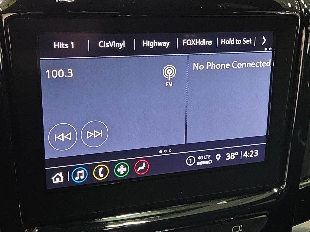 2023 Chevrolet Traverse AWD LT Cloth