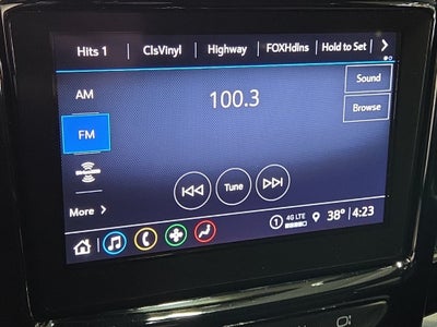 2023 Chevrolet Traverse AWD LT Cloth