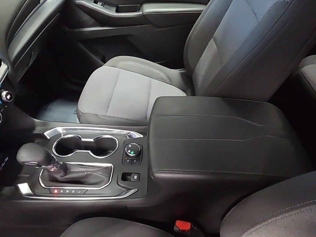 2023 Chevrolet Traverse AWD LT Cloth