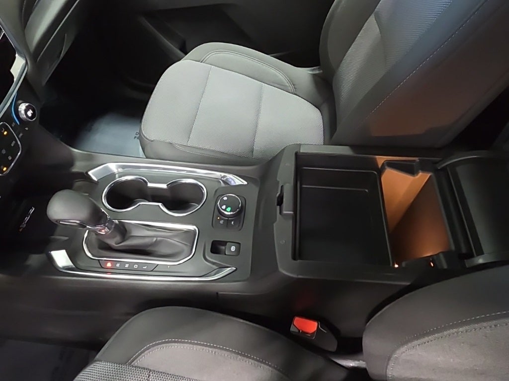 2023 Chevrolet Traverse AWD LT Cloth