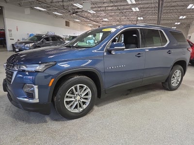 2023 Chevrolet Traverse AWD LT Cloth