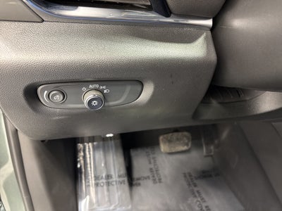 2023 Chevrolet Traverse AWD LT Leather