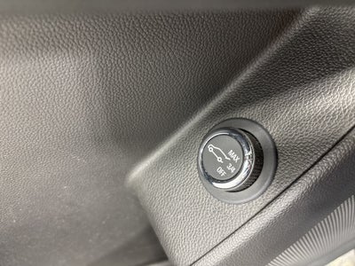 2023 Chevrolet Traverse AWD LT Leather