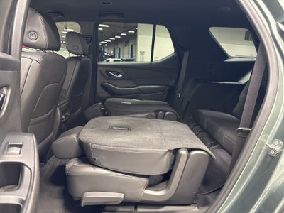 2023 Chevrolet Traverse AWD LT Leather