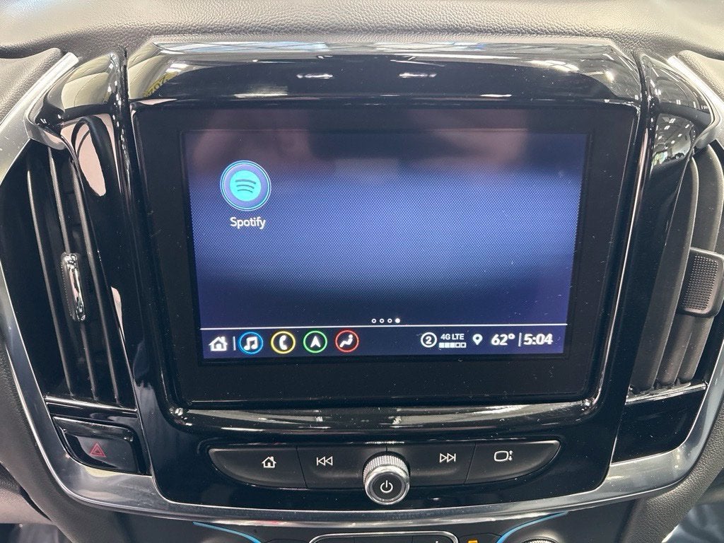2023 Chevrolet Traverse AWD LT Leather