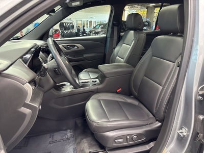 2023 Chevrolet Traverse AWD LT Leather