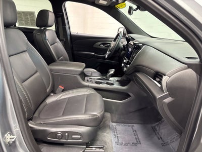 2023 Chevrolet Traverse AWD LT Leather