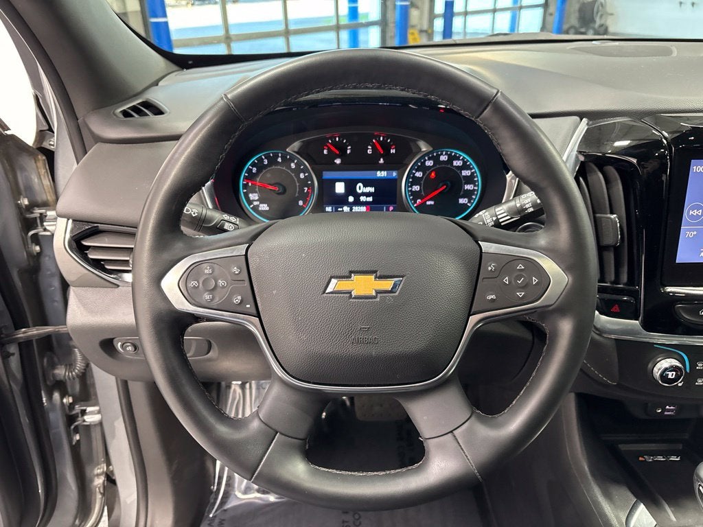 2023 Chevrolet Traverse AWD LT Leather