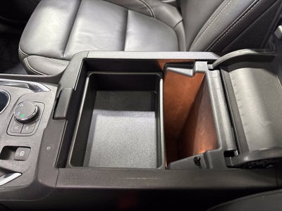 2023 Chevrolet Traverse AWD LT Leather