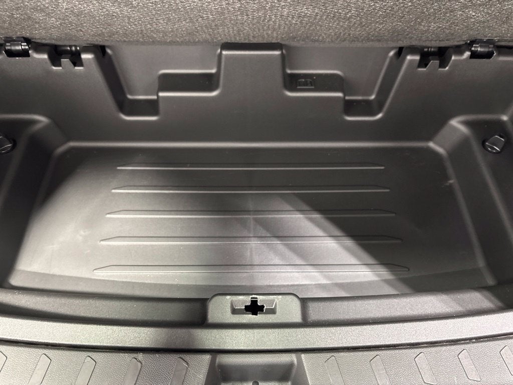 2023 Chevrolet Traverse AWD LT Leather
