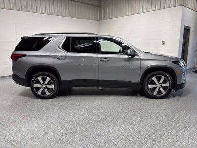 2023 Chevrolet Traverse AWD LT Leather