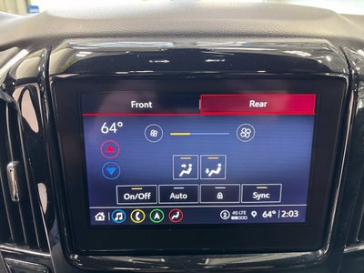 2023 Chevrolet Traverse AWD LT Leather