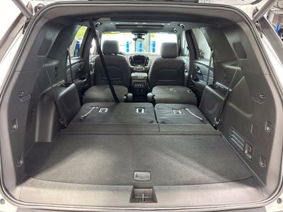 2023 Chevrolet Traverse AWD LT Leather