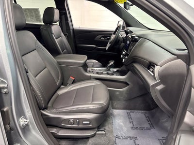 2023 Chevrolet Traverse AWD LT Leather