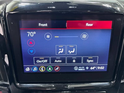 2023 Chevrolet Traverse AWD LT Leather