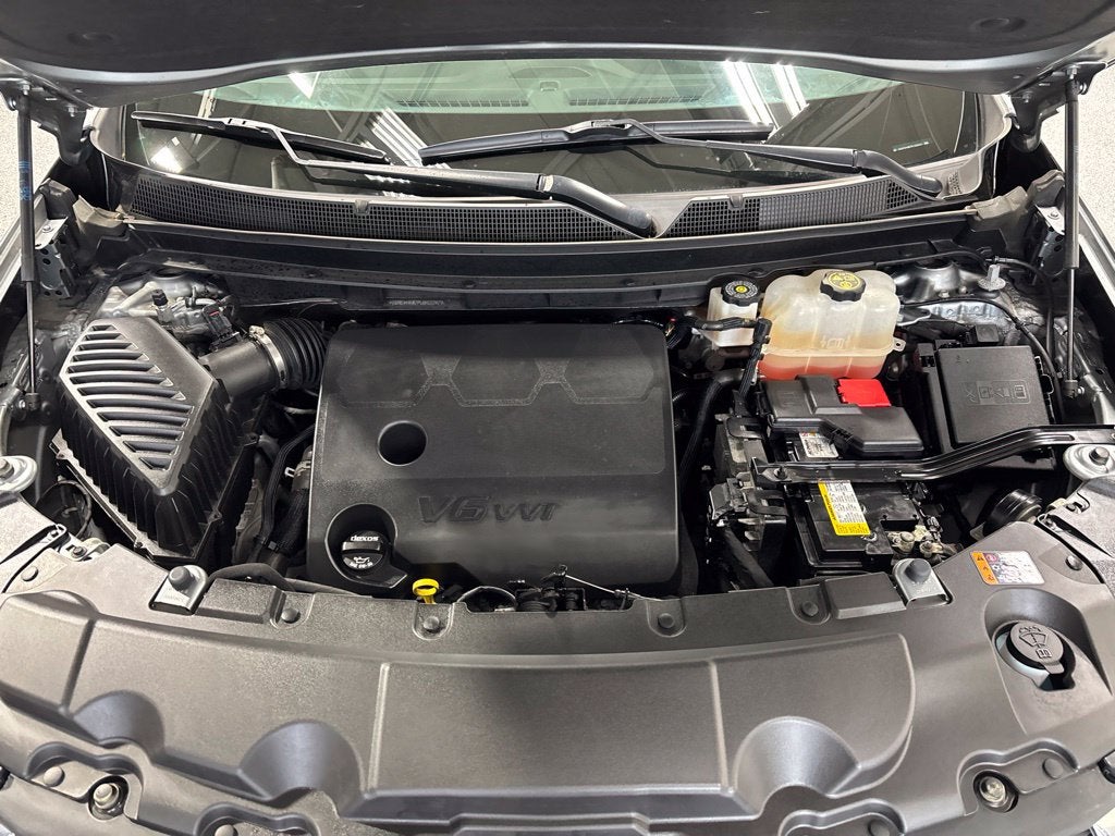 2023 Chevrolet Traverse AWD LT Leather