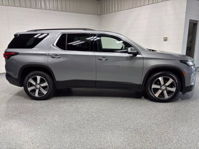 2023 Chevrolet Traverse AWD LT Leather