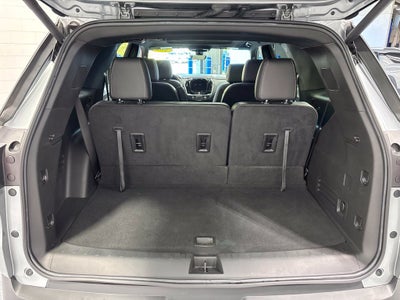 2023 Chevrolet Traverse AWD LT Leather