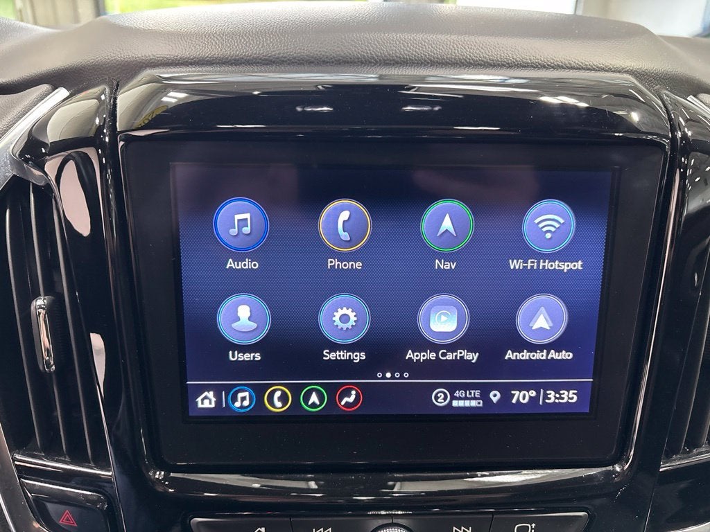 2023 Chevrolet Traverse AWD LT Leather