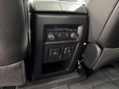2023 Chevrolet Traverse AWD LT Leather