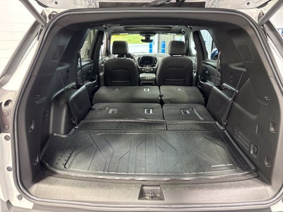 2023 Chevrolet Traverse AWD LT Leather