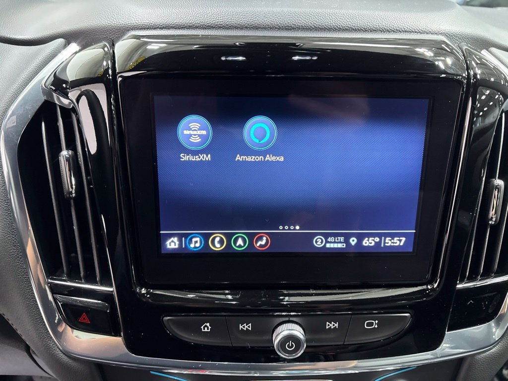 2023 Chevrolet Traverse AWD LT Leather