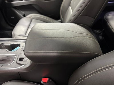 2023 Chevrolet Traverse AWD LT Leather