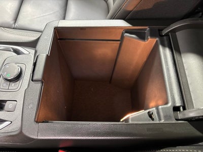 2023 Chevrolet Traverse AWD LT Leather