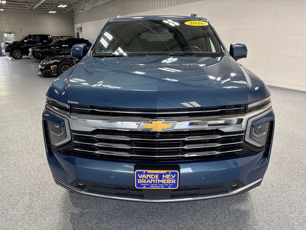 2026 Chevrolet Suburban LT, 4WD