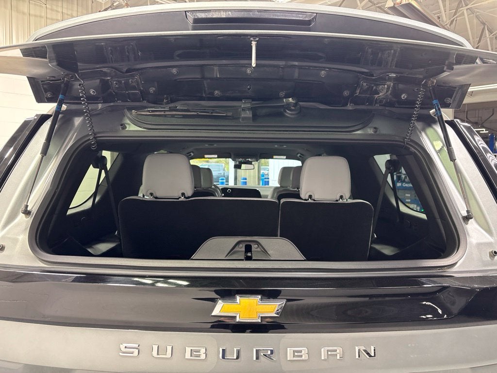 2026 Chevrolet Suburban Premier, 4WD