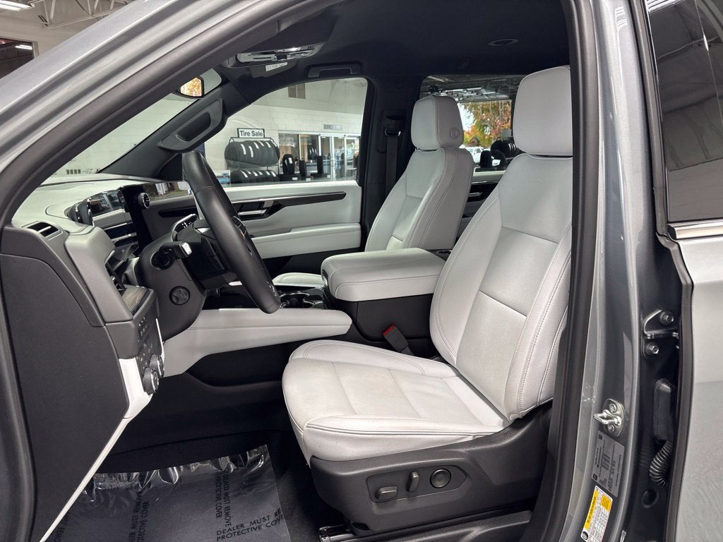 2026 Chevrolet Suburban Premier, 4WD