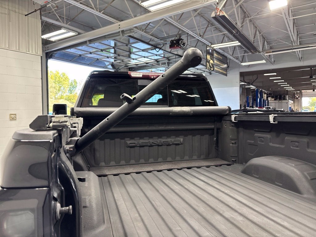 2020 GMC Sierra 2500HD 4WD Crew Cab Standard Bed Denali