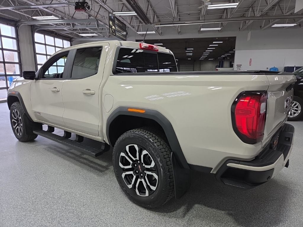 2026 GMC Canyon AT4, 4WD