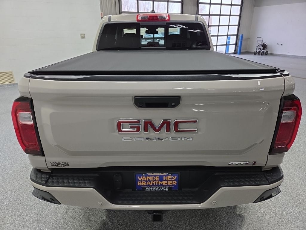 2026 GMC Canyon AT4, 4WD
