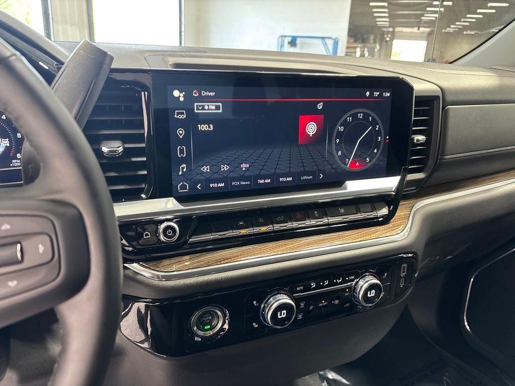 2024 GMC Sierra 1500 4WD Crew Cab Short Box Elevation with 3VL