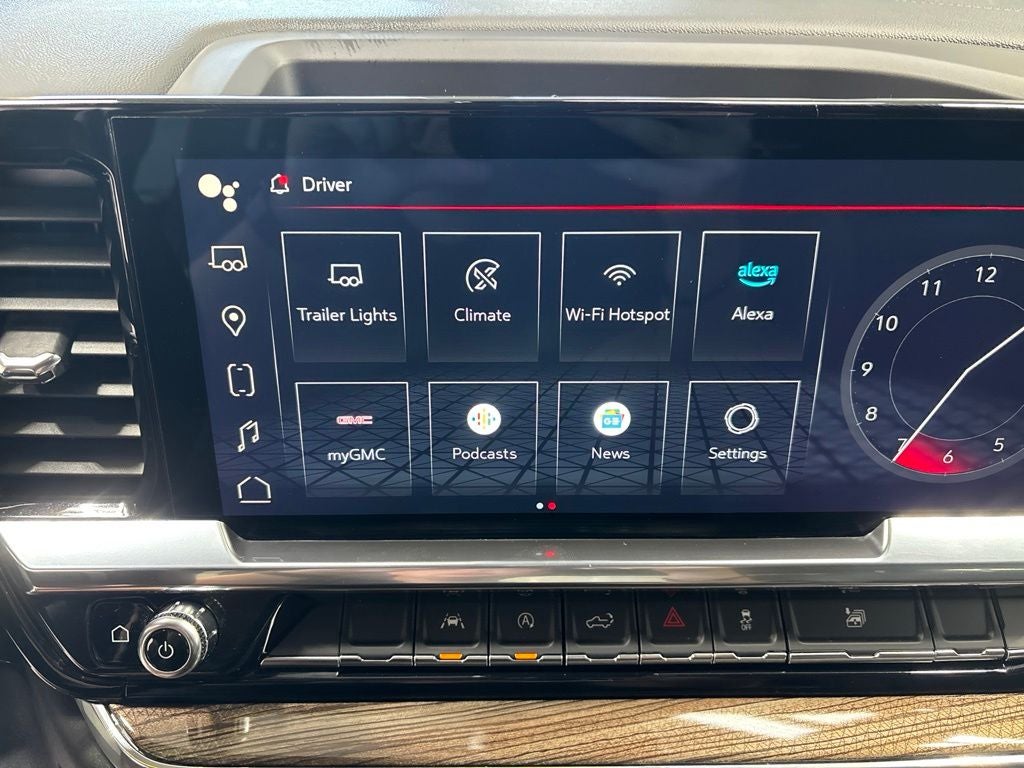 2024 GMC Sierra 1500 4WD Crew Cab Short Box Elevation with 3VL