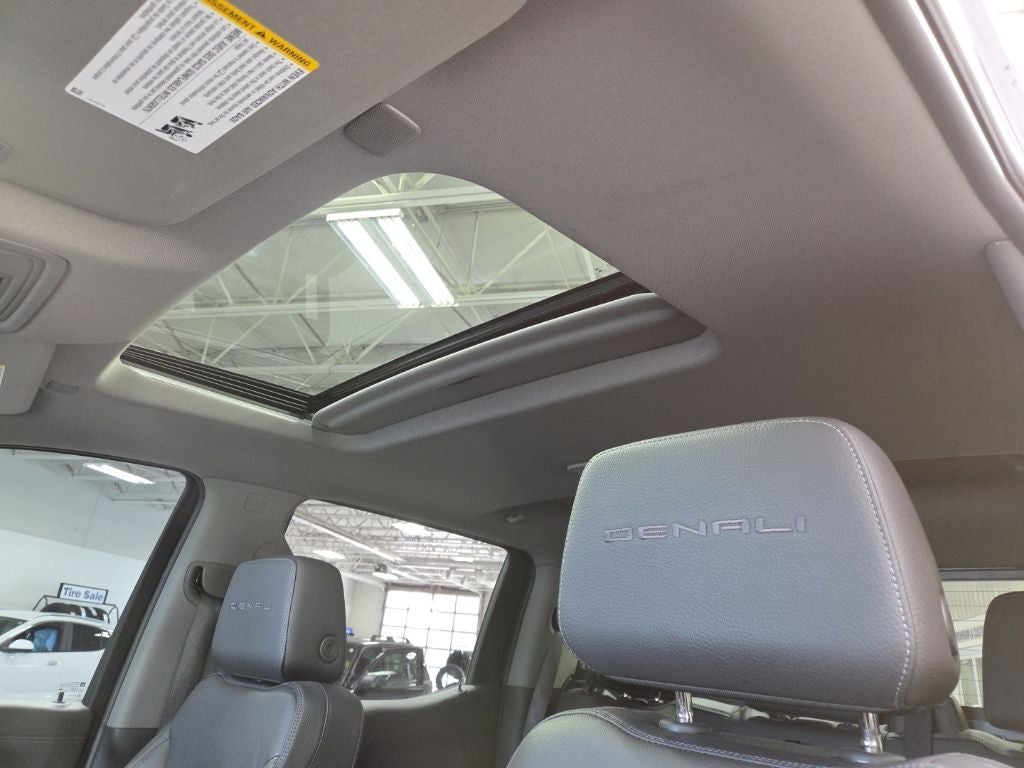2020 GMC Sierra 1500 4WD Crew Cab Short Box Denali