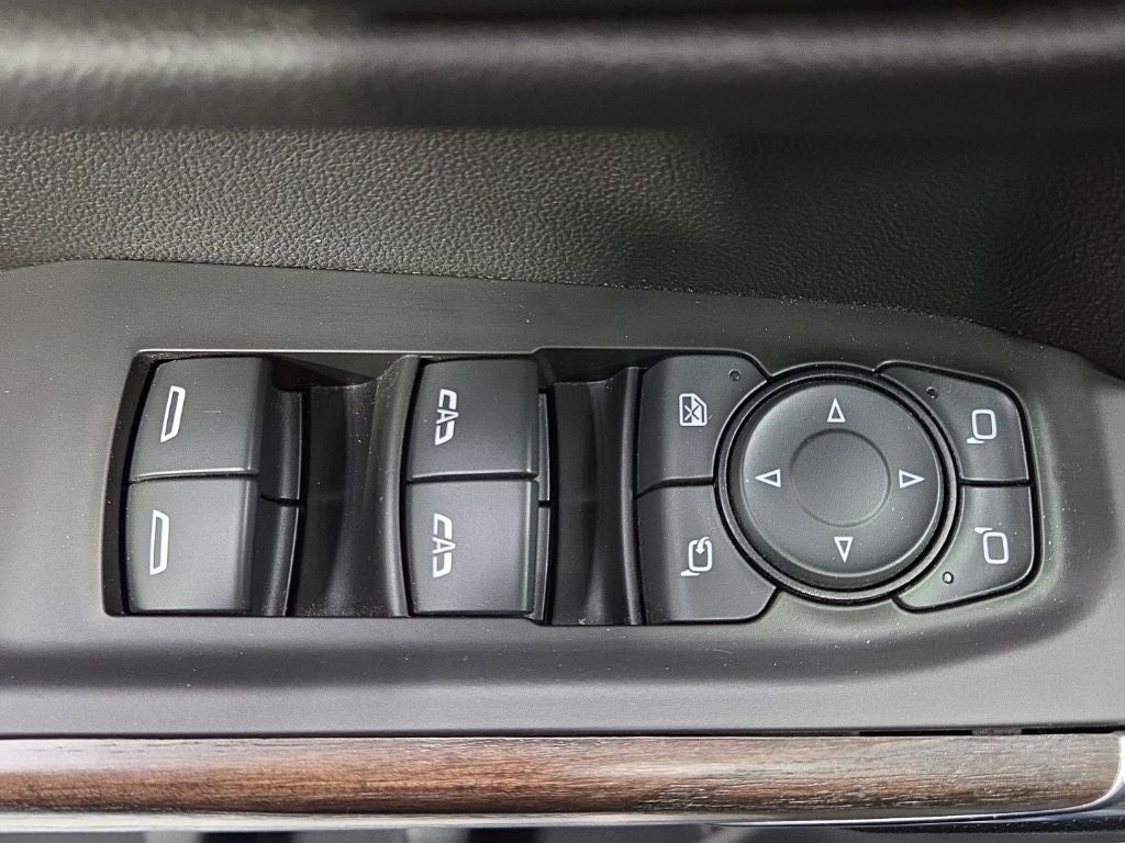 2020 GMC Sierra 1500 4WD Crew Cab Short Box Denali