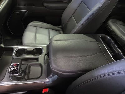 2023 GMC Sierra 1500 4WD Crew Cab Short Box SLT