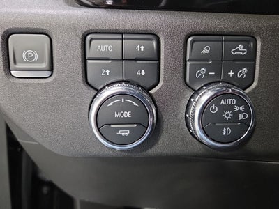2023 GMC Sierra 1500 4WD Crew Cab Short Box SLT