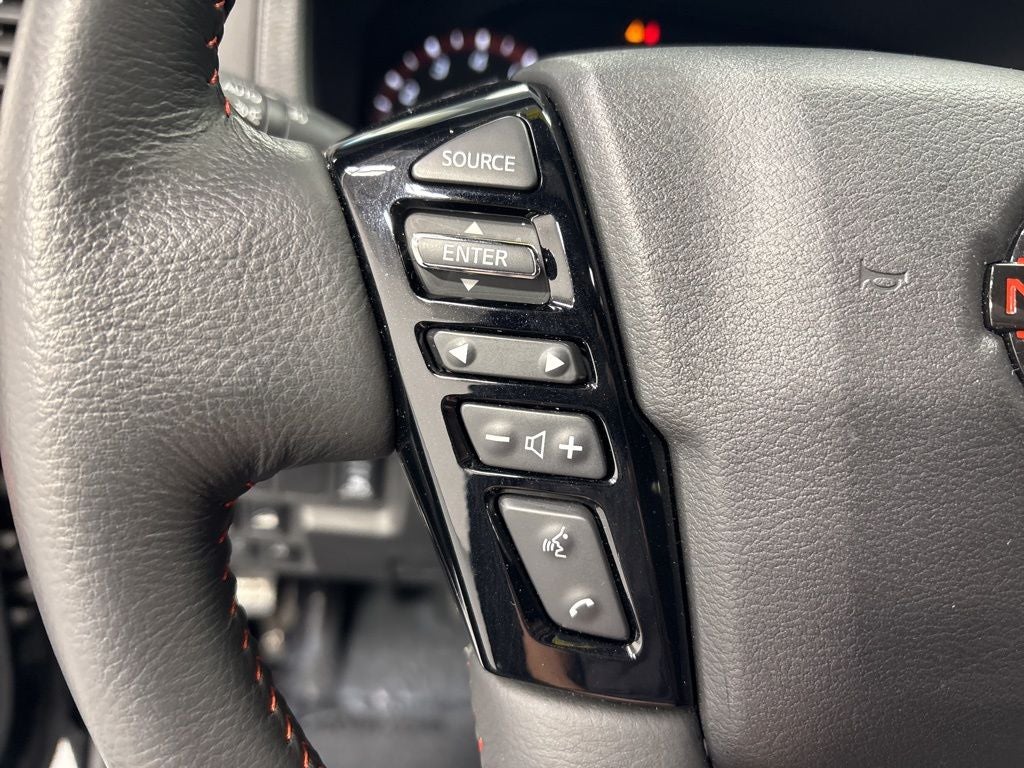 2024 Nissan Frontier Crew Cab PRO-4X 4x4