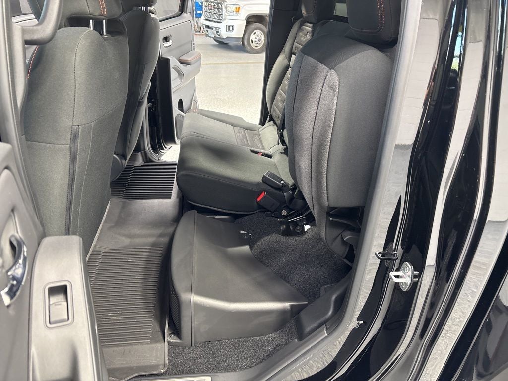 2024 Nissan Frontier Crew Cab PRO-4X 4x4