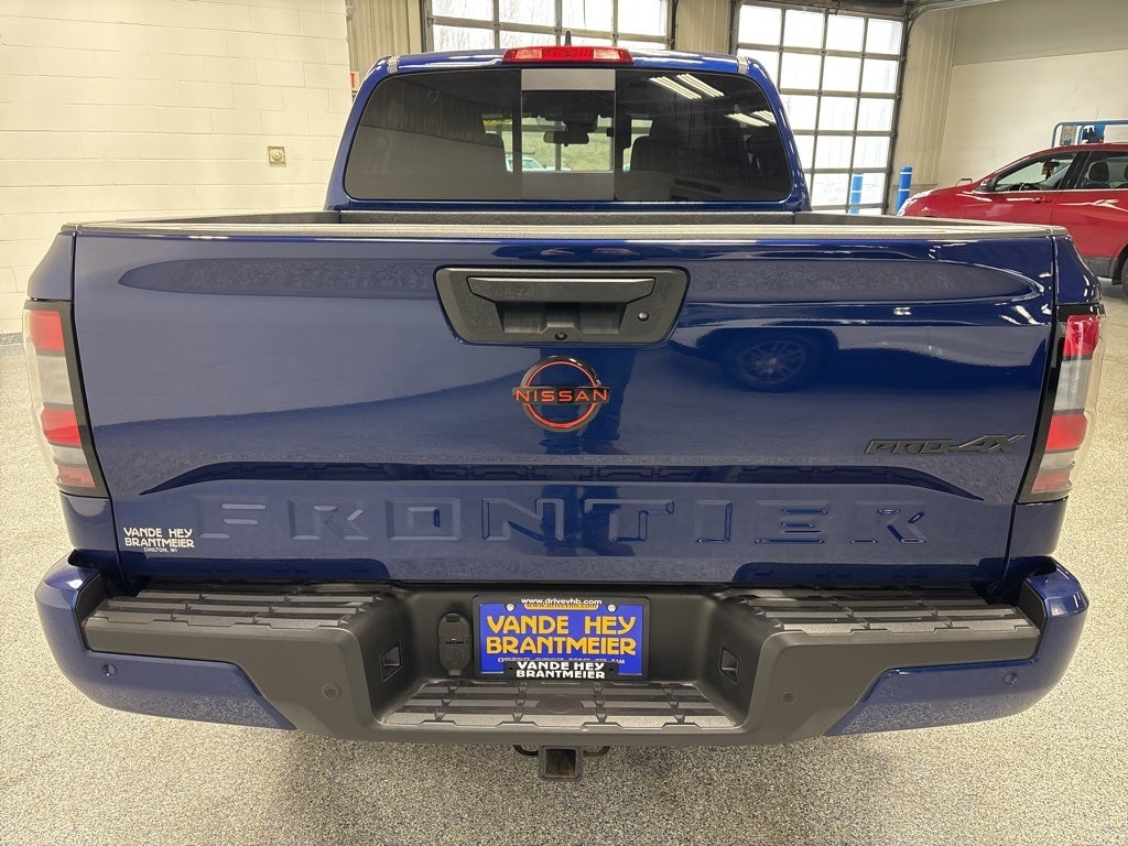 2023 Nissan Frontier Crew Cab PRO-4X 4x4