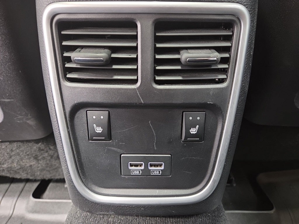 2023 Chrysler 300 Touring L AWD